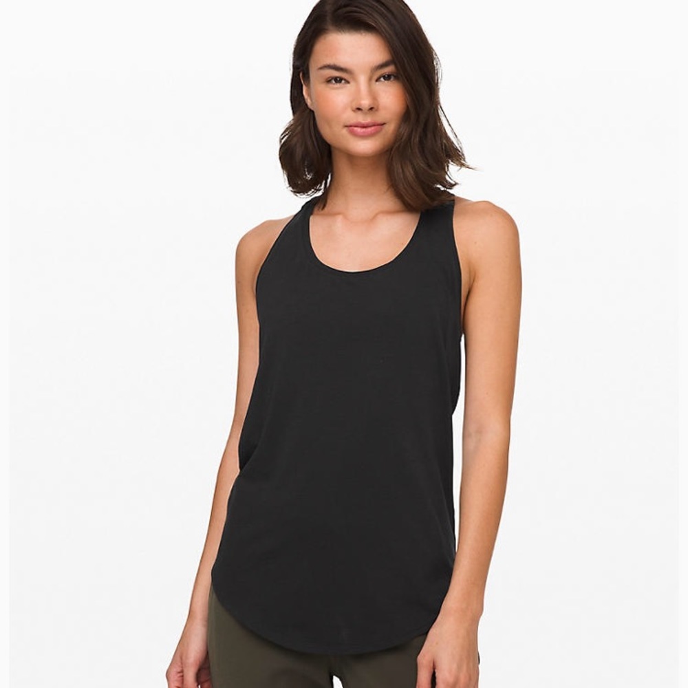 NWT Lululemon Love Tank Pleated Size 4 Black